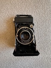 Vintage Kodak Vigilant Junior Six-20 Camera in Working Condition