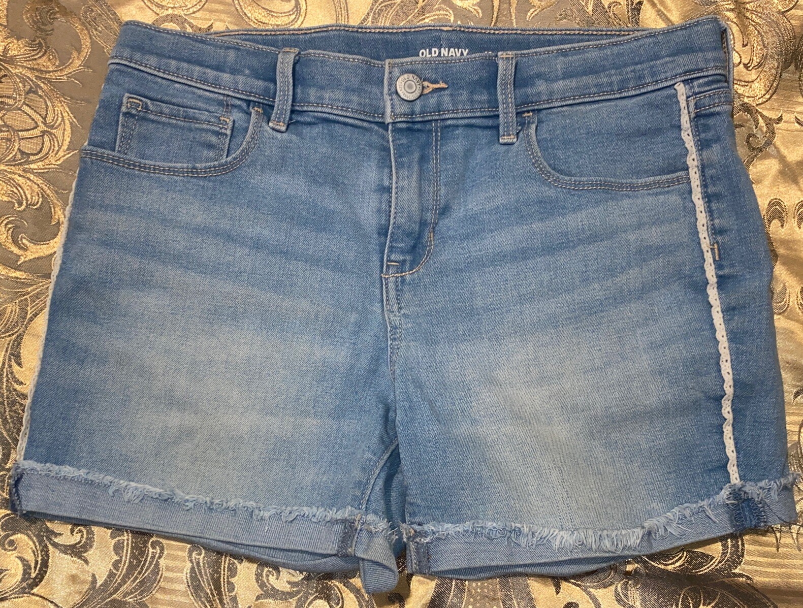 Picture 1 of 5