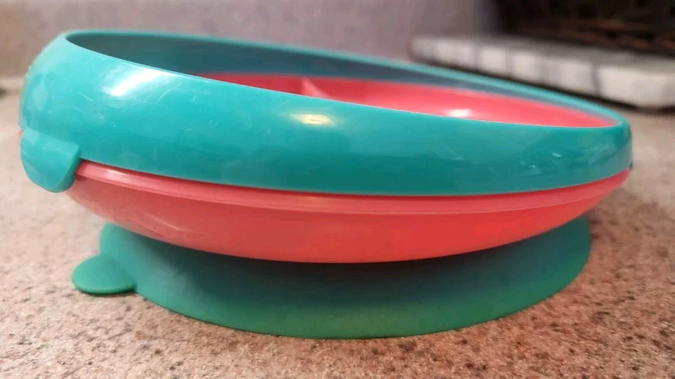 Placa seccionada de succión The First Years Inside Scoop, rosa/verde, placa para niños pequeños Foto 2 de 4