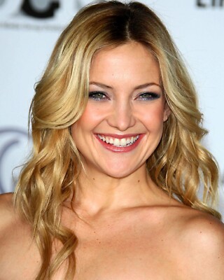 SEXY KATE HUDSON 8x10 PHOTO *