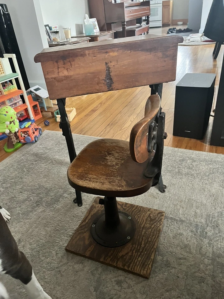 Juego de escritorio y silla vintage, antiguo Heywood Eclipse Grammar School para niños Foto 4 de 4