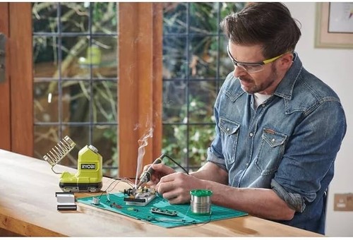 Ryobi RSI18-0 18V ONE+™ Cordless Soldering Iron (Body Only) UK Model - Picture 8 of 8