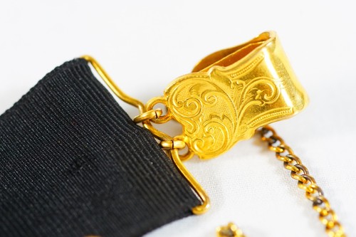 Victorian Engraved Ribbon Decorative Pocket Watch Fob Signed REX Gold Filled - Picture 3 of 11
