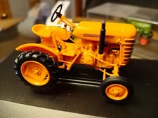 Tracteur LABOURIER LD15 1951 au 1/43 dans boîte vitrine et boîte d'origine