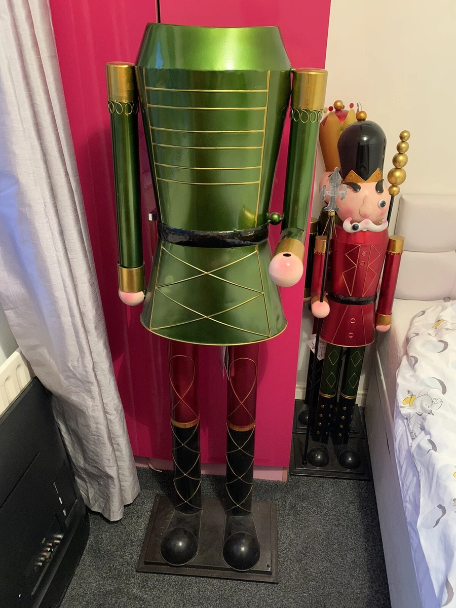 Life size nutcracker clearance soldier uk