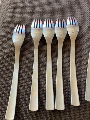 GS Gourmet Settings PARK-MATTE Carry-On Stainless flatware 16 Pieces VGUC - 第 15/16 張圖片