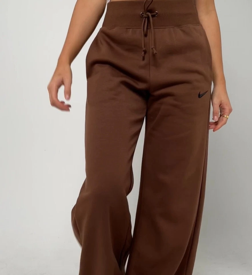 $65 Women's SZ XS Extra Small Nike Fleece Sweatpants (no top) DQ5615 259 jordan - Image 3 of 4