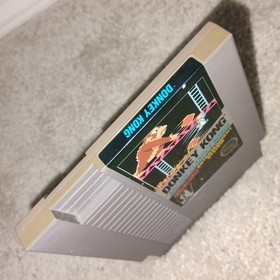 Donkey Kong (NES 1986) Arcade Classics Series 5-Screw Five Nintendo Black Box