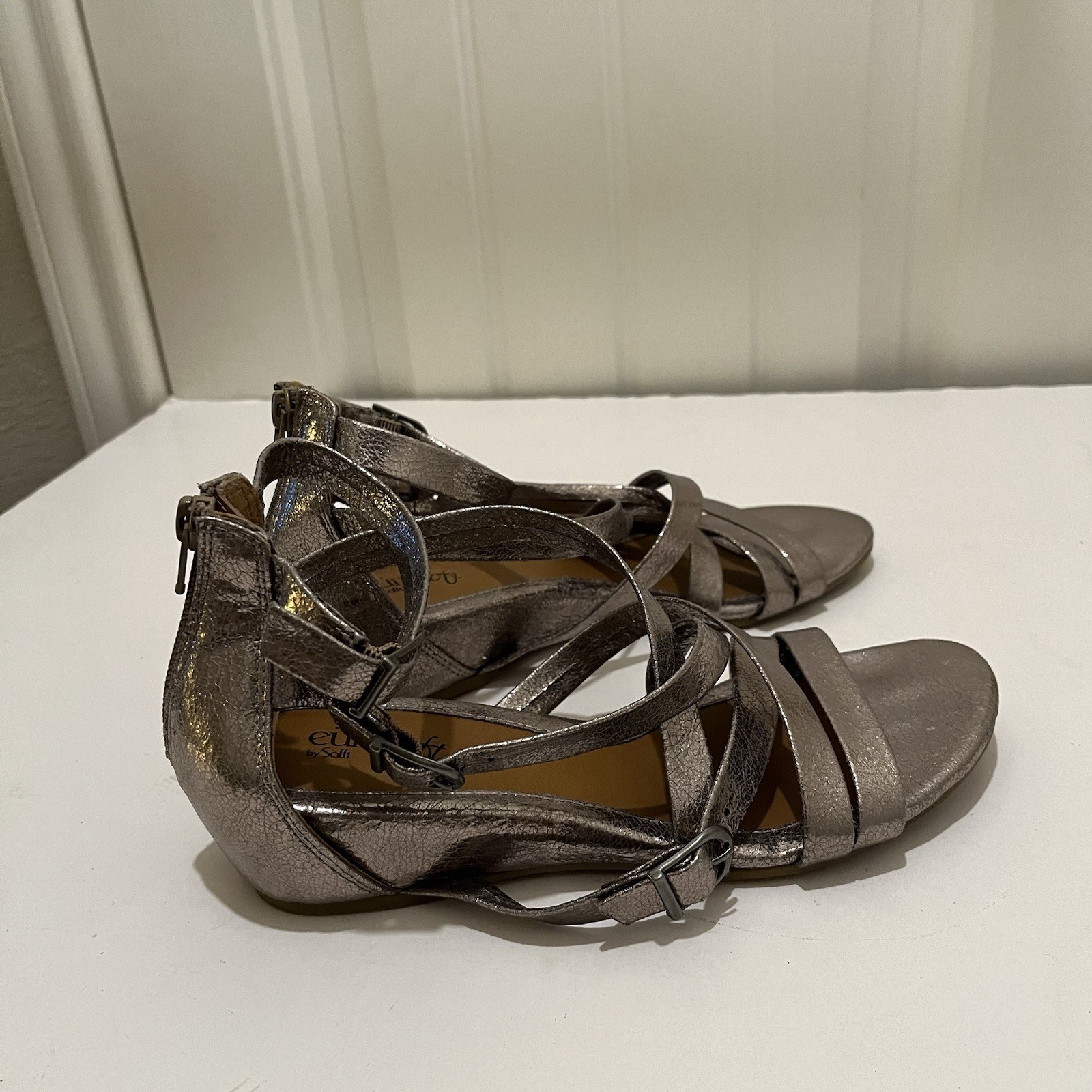 APL Sandali Eurosoft by Sofft argento metallizzato bronzo cinturino punta aperta zeppa misura 7 5