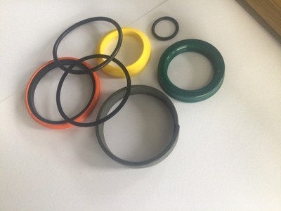 Quadra Bigfoot Leveling Jack Replacement Seal Kit ( 2 3/8 Inner Bore Diameter )