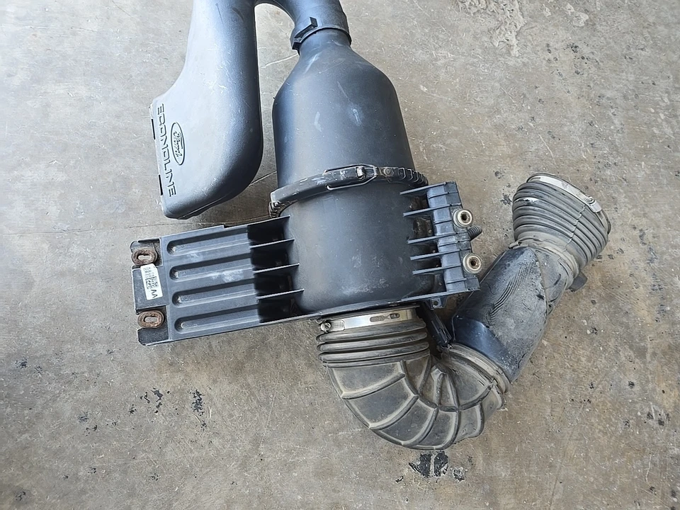 Ford E150 E250 E350 Econoline 1997-2004 furgoneta caja admisión de aire conducto manguera tubo Foto 2 de 4