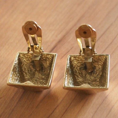 Vintage Japanese Earrings - Unique Design & Gold Tone - Rare Retro Style - Picture 14 of 15