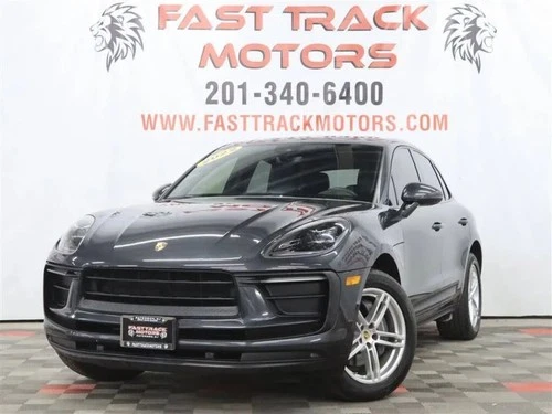 2022 Porsche Macan Base