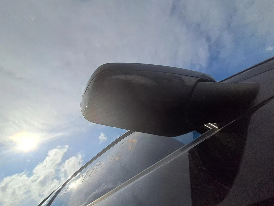 Used Right Door Mirror fits: 2014 Dodge Avenger Power painted w/folding opt GTS Foto 2 de 4