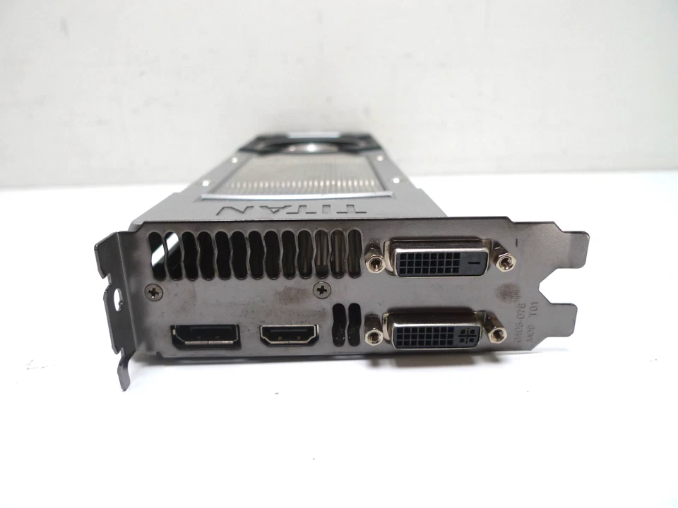 NVIDIA GeForce GTX Titan 6GB GDDR5 Graphics Card | HDMI DP DVI - Image 4 of 4