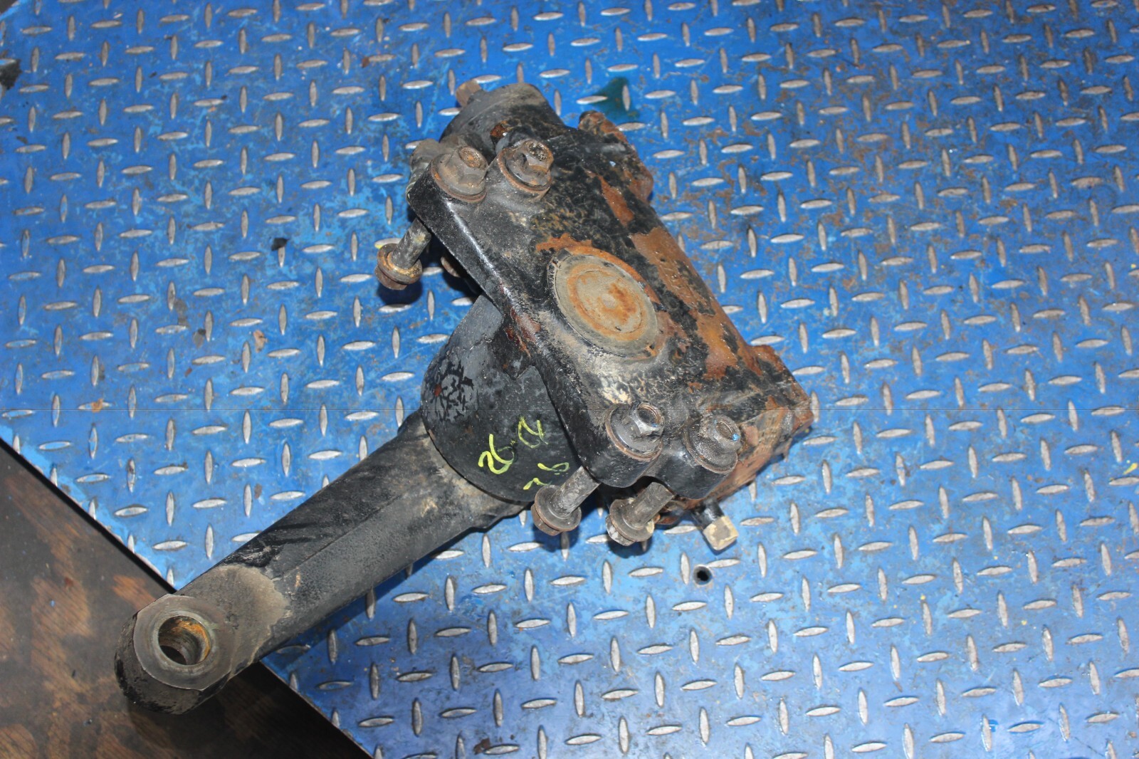 MACK POWER STEERING GEAR BOX eBay