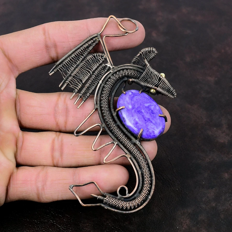 Colgante Dragón Envuelto en Alambre Charoite Hecho a Mano Cobre Joyería Étnica 4.65" Foto 3 de 4