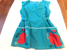 FULL VINTAGE HANDMADE APRON.SMALL, MEDIUM, LARGE, GREEN