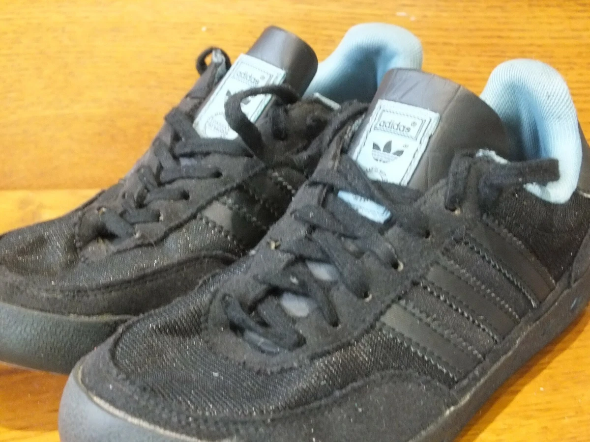 2 70s hotsell trainers