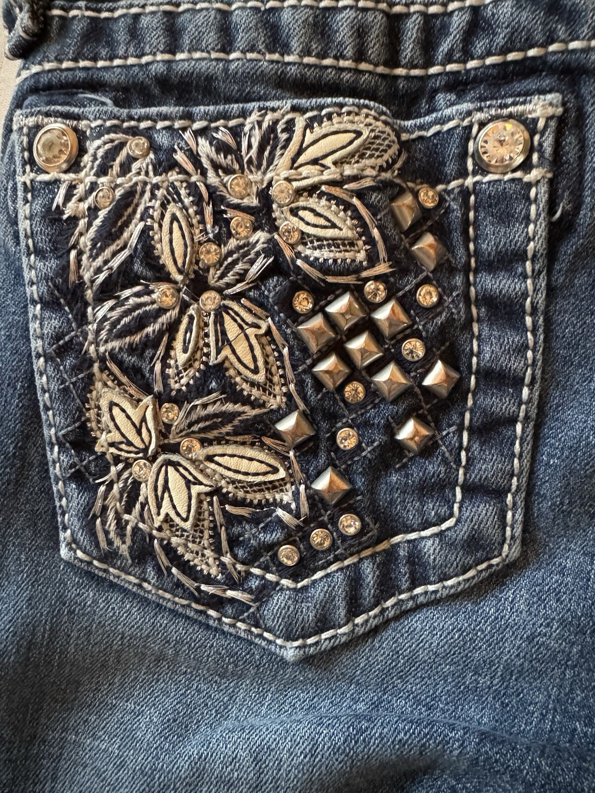 Picture 8 of 20