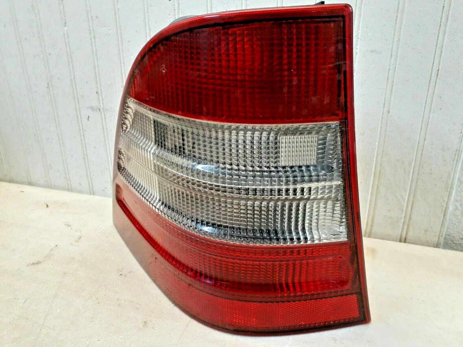 Mercedes W163 ML320 ML430 MLDD 1998-2001 Left Driver Taillight OEM | eBay