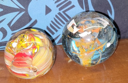 VINTAGE Glass Paperweight BRIGHT Yellow Orange White Swirls 11oz, 2.5" Tall - Picture 11 of 11
