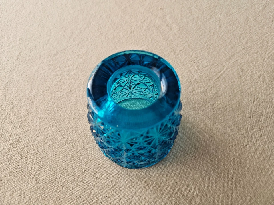 Vintage Fairy Lamp LE Smith Daisy Button BLUE -- Very Nice! - Image 2 of 4