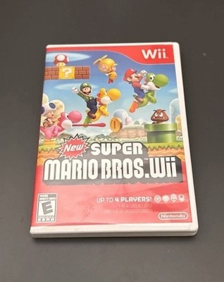 New Super Mario Bros Wii Nintendo Wii Complete w/ Manual Tested & Working