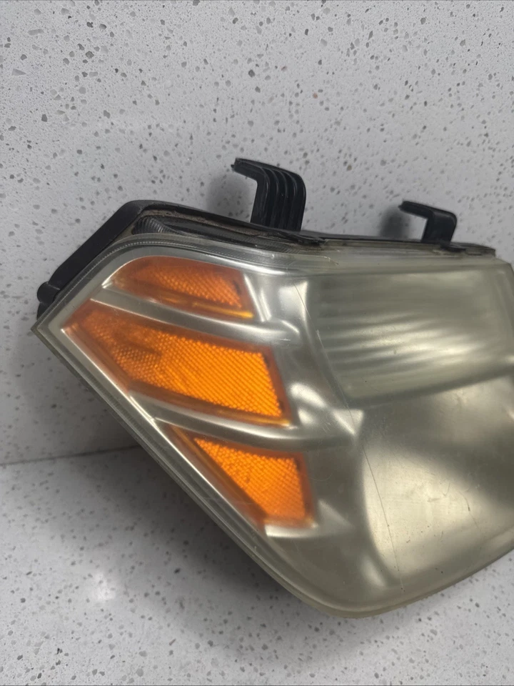 Conjunto de faros lado derecho pasajero 4 puertas como se ve Nissan Pathfinder 2008 B495-6 Foto 2 de 4