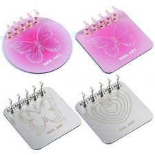 Alloy Base Heart Shaped Nail Display Stand For Practice And Decoration