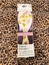 Limited addition Mackenzie childs/Wet hair accessories hair brush