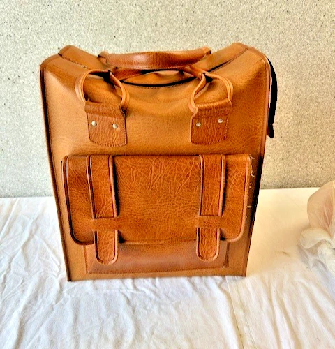 Einkaufs- oder ReiseTasche (auch für Einkaufsroller), sehr funktional + geräumig