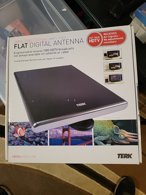 NEW TERK FDTV1a Digital Pro Omni-Directional Amplified Flat Digital Antenna