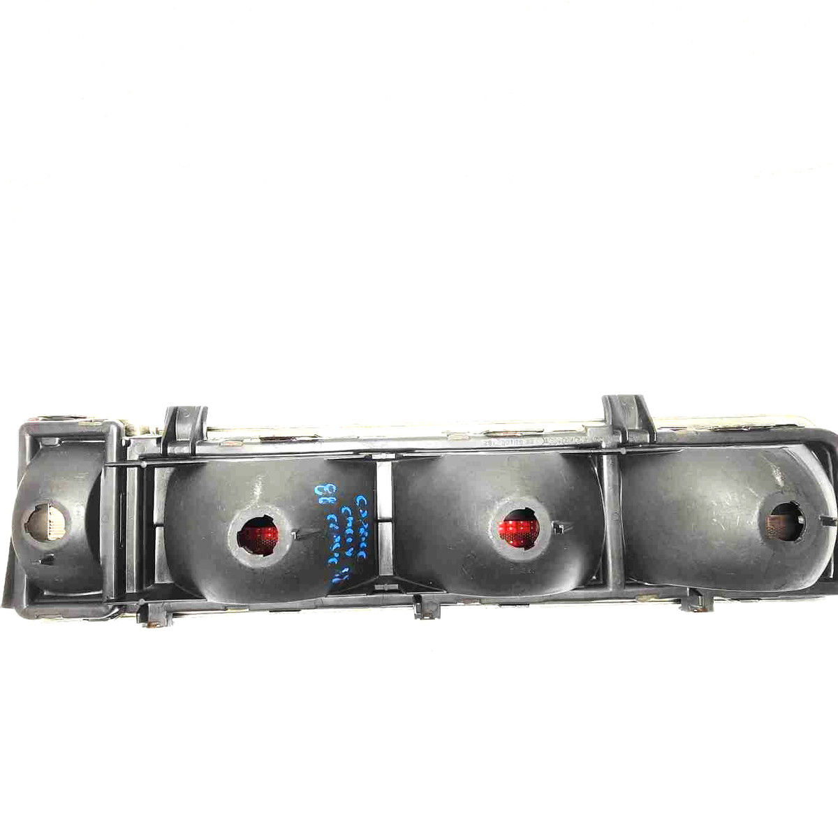 1988 Caprice RH Passenger Side Tail Light Assembly Light Scratches 