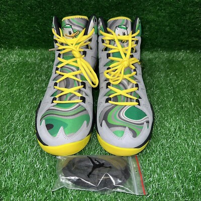 Nike Air Jordan Oregon Ducks Team Issued Melo M10 Size 10.5  display picture 3