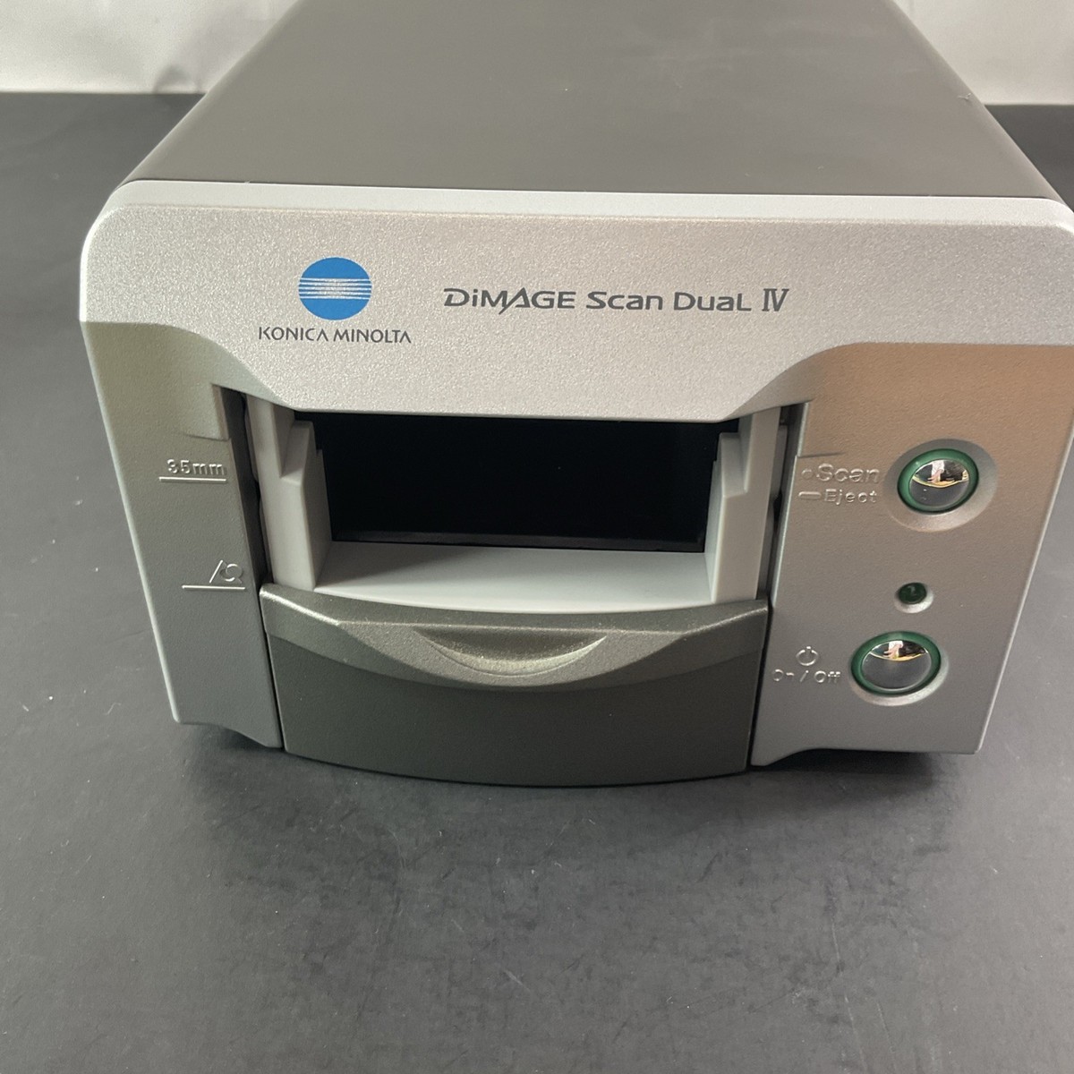 Konica Minolta Dimage Scan Dual IV Film Scanner AF-3200 w AC