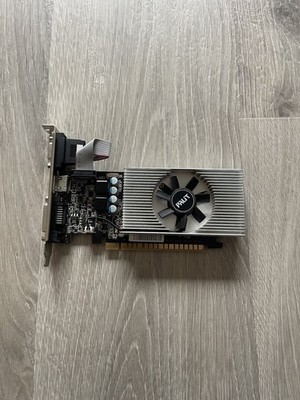 Palit GeForce GT 730 2 GB GDDR5 (NE5T7300HD46-2081F) PCI-E