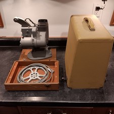 DEJUR MODEL 750 8MM FILM MOVIE PROJECTOR W/CASE, CORD, REEL FULLY TESTED Vintage