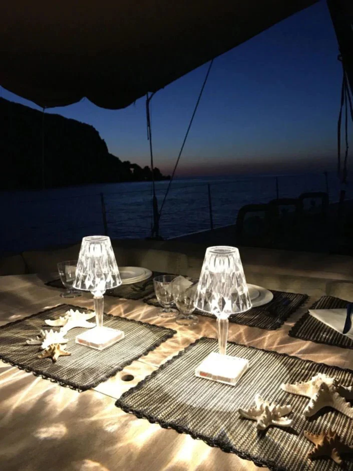 LAMPADA BIG BATTERY ALIM. DIRETTA CRISTALLO 09470/B4 KARTELL TRANSPARENTT - Immagine 4 di 4