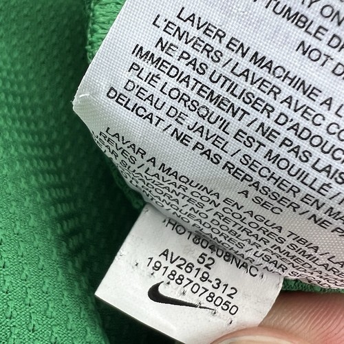 Men’s Nike Boston Celtics Authentic Jersey Kyrie Irving Green 52 XL - Picture 11 of 14