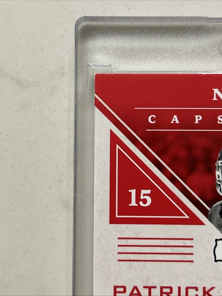 2017 Panini Vertex Capstones #104 Patrick Mahomes II Rookie Autograph /25 - Image 4 of 4