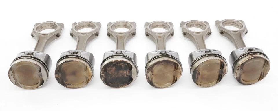 Juego de pistones y bielas 2008 VW Golf R32 MK5 3.2 VR6 CBRA - genuino Foto 3 de 4