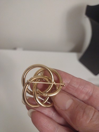 Vintage 14k Yellow Gold Intertwined Circle Love Knot Brooch 6.7g - Picture 3 of 7