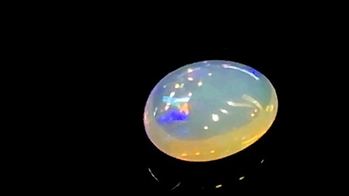 3.14 CT MULTICOLOR WELO ETHIOPIAN OPAL - Picture 6 of 9