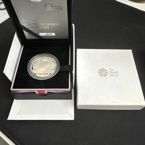 2013 The Royal Mint 5 Pound Silver Proof  HRH Prince George The Christening