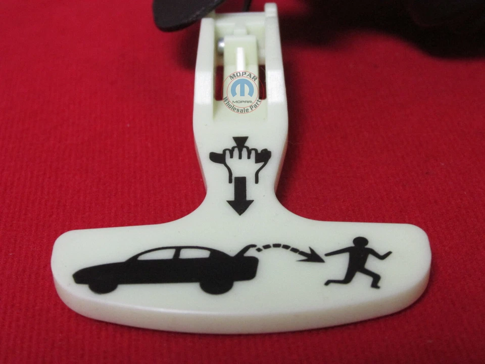 道奇克莱斯勒甲板盖释放闩锁全新原始设备制造商拖把 — 第 2/4 张图片