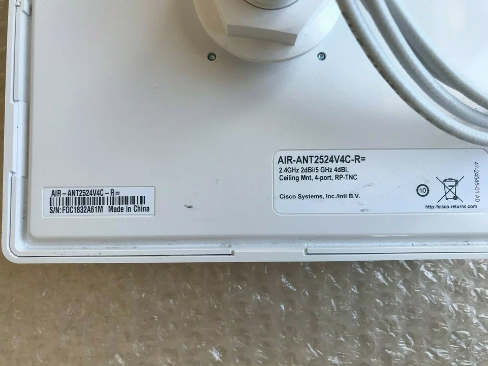 Cisco Four-Element MIMO Dual-Band Omnidirectional Antenna / AIR-ANT2524V4C-R= - Image 3 of 4