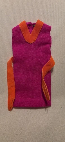 VTG Barbie "FRINGE BENEFITS" #3401 Raspberry knit sheath dress with orange suede