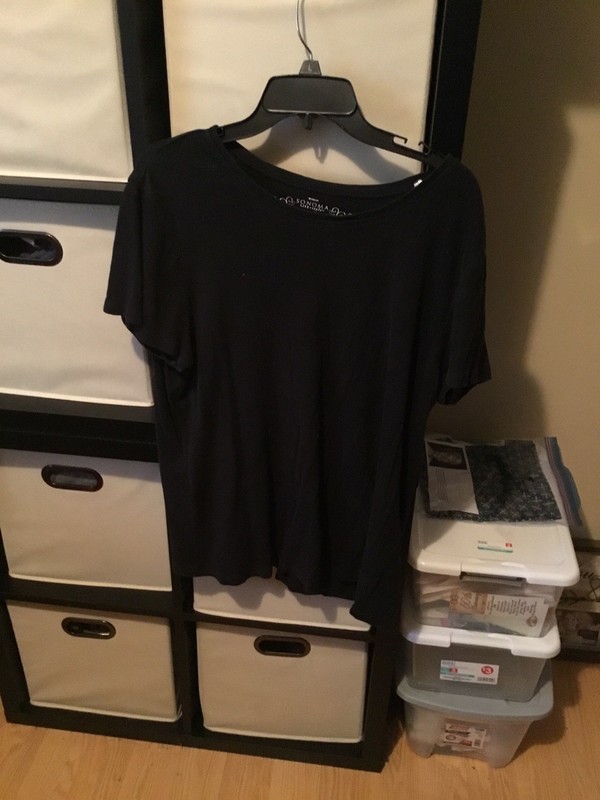 Women’s Sonoma Black Short Sleeve Tshirt, Size 1X, Fair Condition 