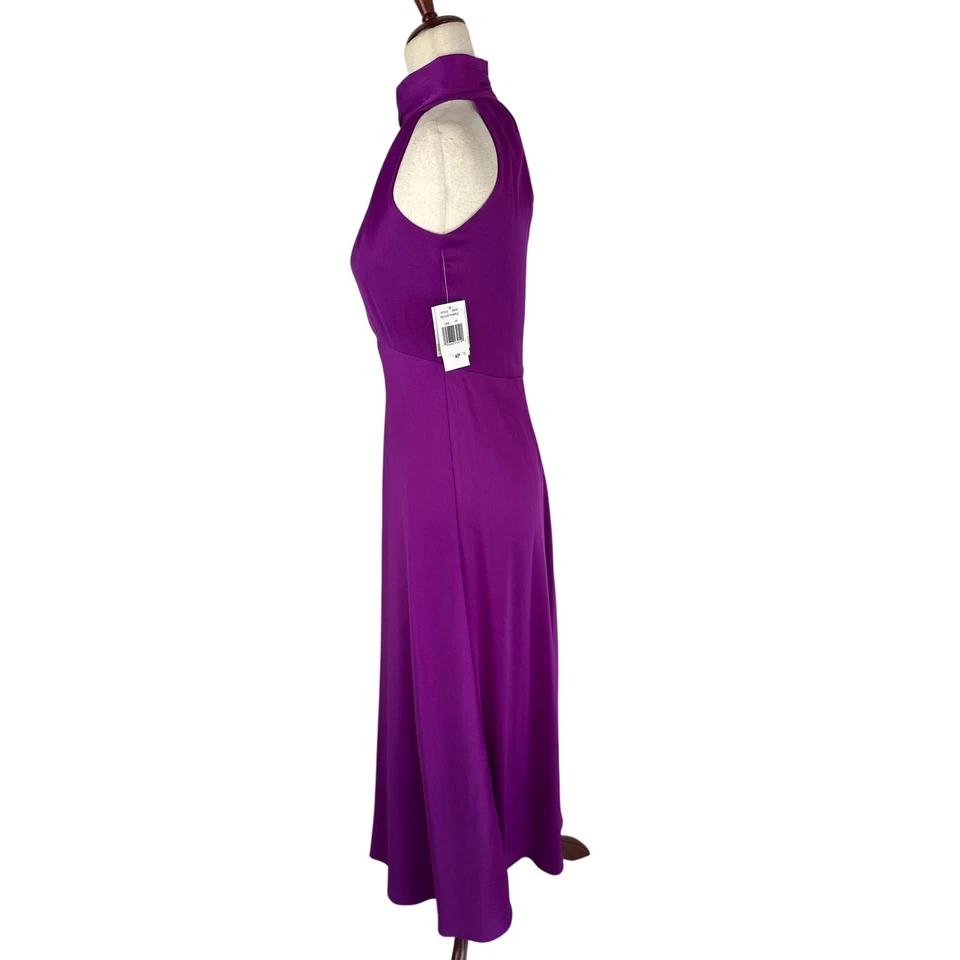 VESTIDO MAXI TAYLOR ELÁSTICO SATINADO CUELLO ALTO EN ALMOHADA MORADO NUEVO CON ETIQUETAS PARA MUJER TALLA 4P Foto 4 de 4